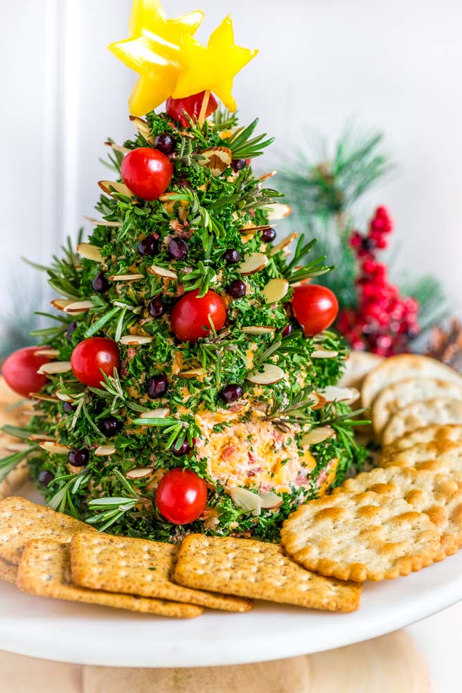 Crackers around a Christmas tree cheese ball