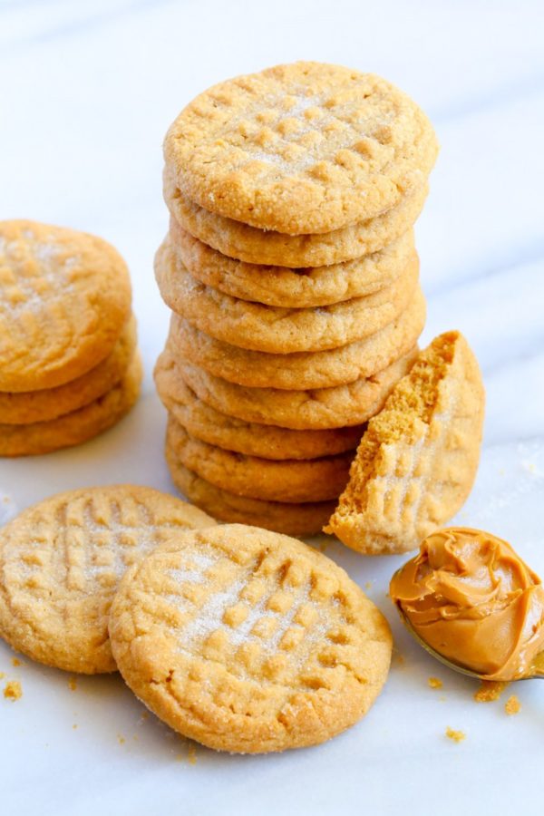 Classic Peanut Butter Cookies