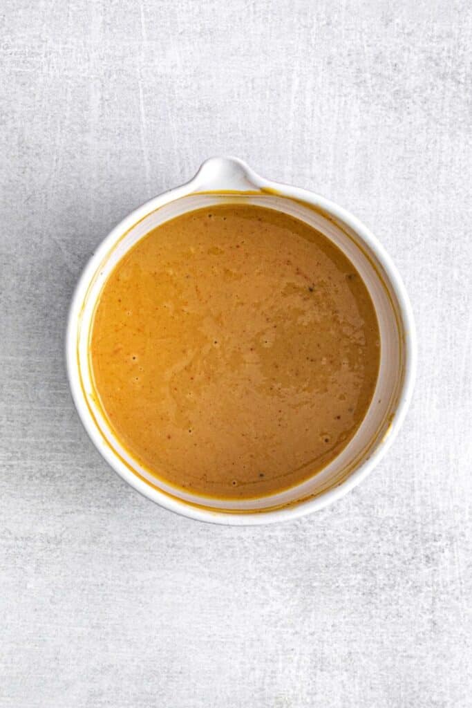 How to make Chick-Fil-A sauce in 1 bowl - all ingredients mixed together.